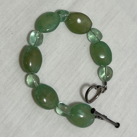 Natural Gemstone Bracelet Silver Hardware Green - Picture 9 of 9